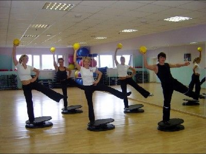 Pictures Aerobics Fitness on A Robic Pour D Velopper Dynamisme Et Endurance