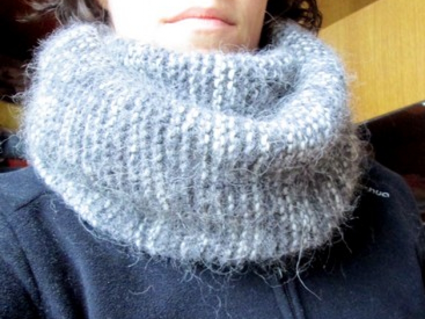 tricoter un grand snood