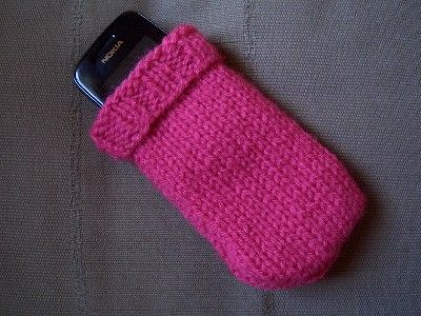 tricoter une pochette pour portable