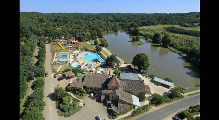 Camping Le Moulinal  Biron