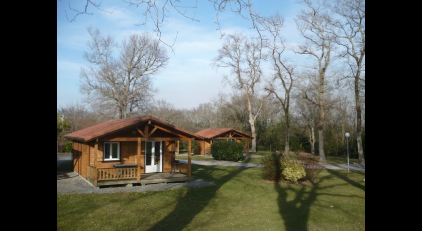 Camping Prl Les Chalets Oussia  Cambo-les-bains