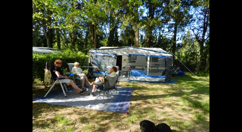 Camping Vivacamp La Laune  Villeneuve-lès-avignon