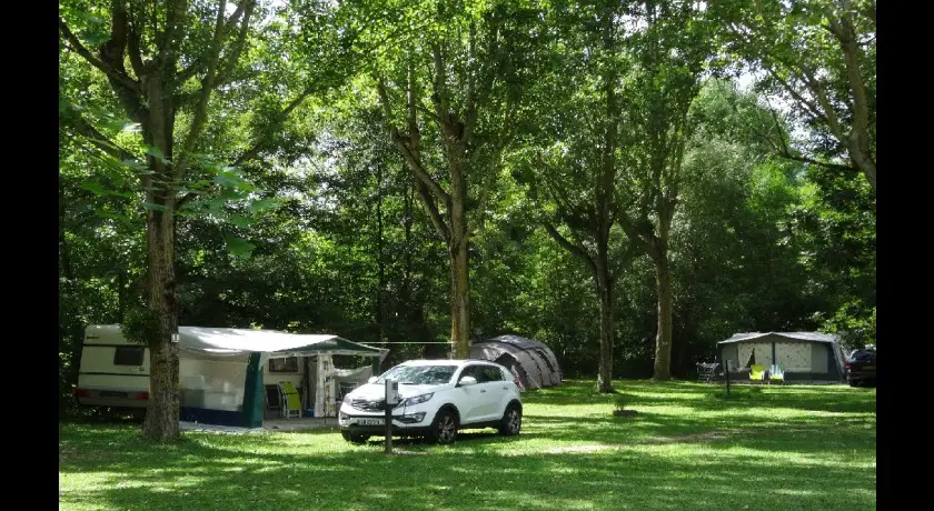Camping Le Clos Des Peupliers  Barjac