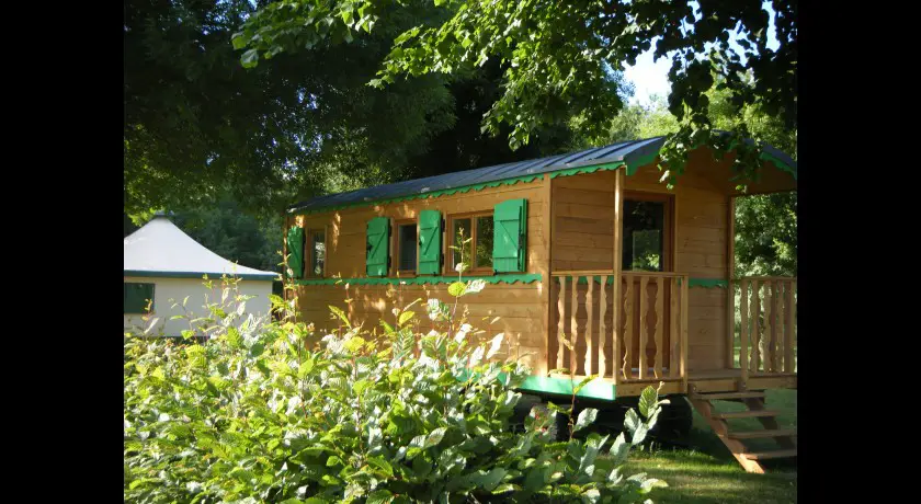 Camping Terre D'entente  Saint-martin-de-la-place
