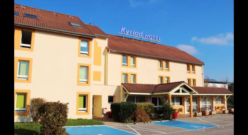 Hôtel Kyriad  Saint-bonnet-de-mure