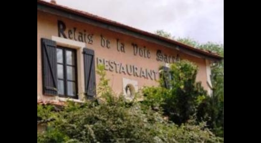 Hotel Restaurant Le Relais De La Voie Sacree  Les trois-domaines
