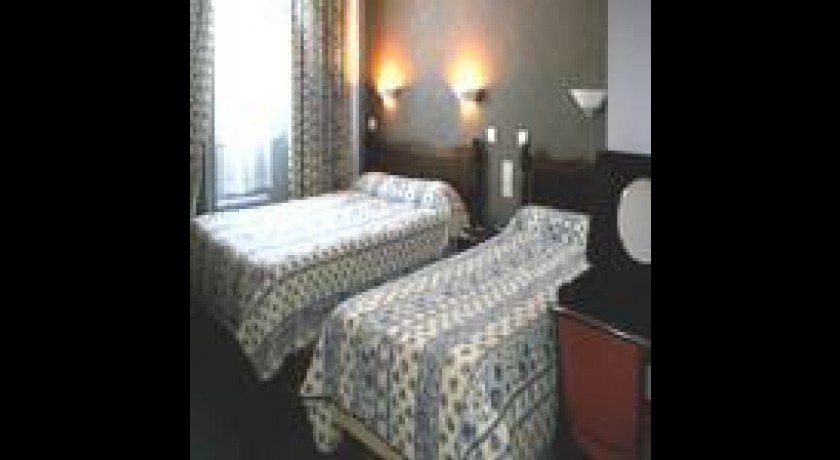 Hotel Le Cygne  Bourges