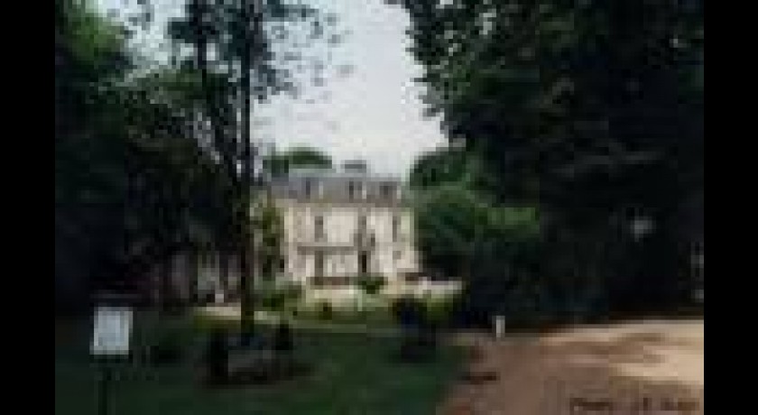 Hotel Les Fontaines  Rochecorbon