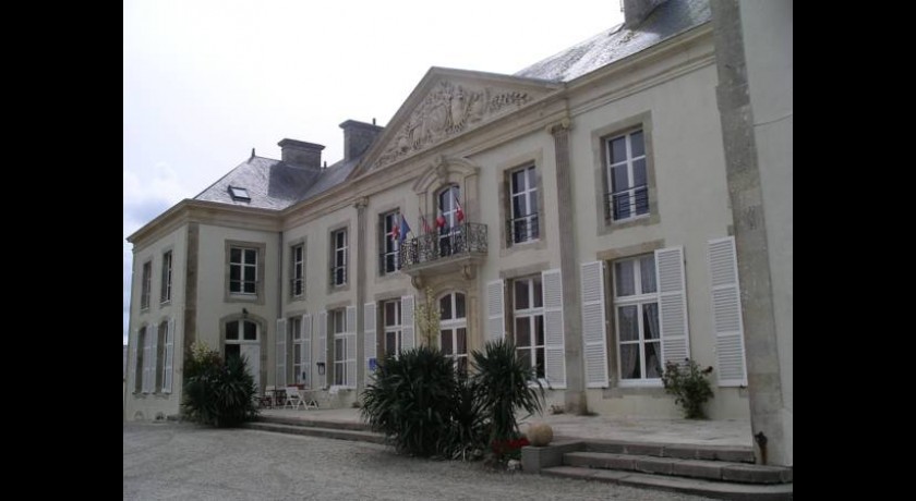 Hôtel Restaurant Du Chateau De Quineville  Quinéville