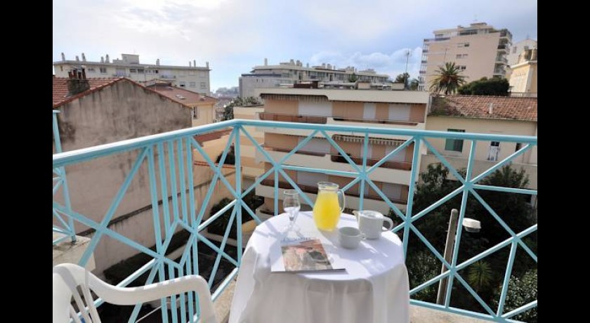 Hotel Les Coralynes  Cannes
