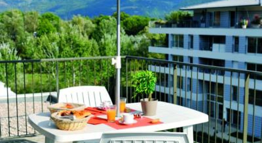 Hotel Park & Suites Confort Grenoble  Meylan