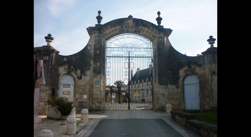Hotel Abbaye Royale  Saint-jean-d'angély