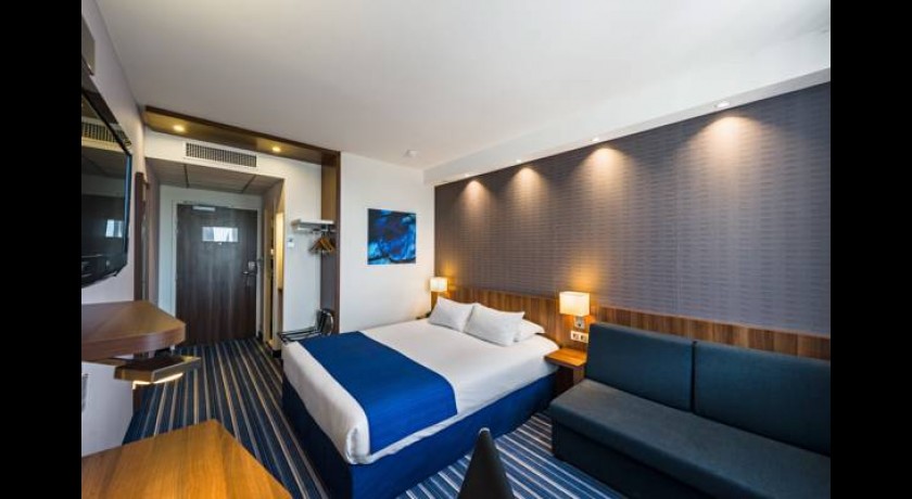 Holiday Inn Express Marseille - Provence Airport  Vitrolles