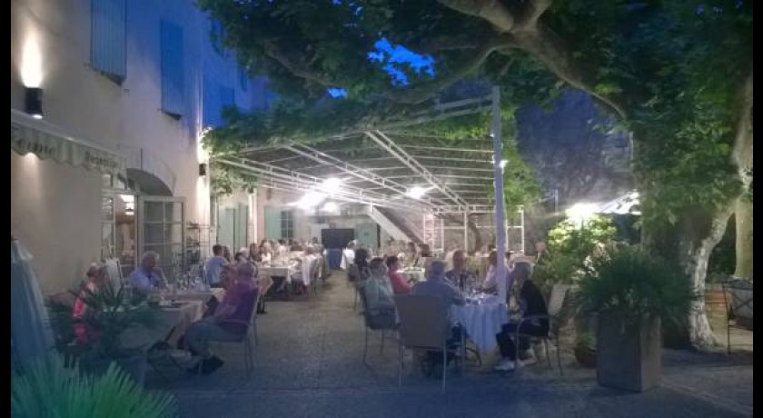 Hôtel Restaurant La Ferme  Avignon