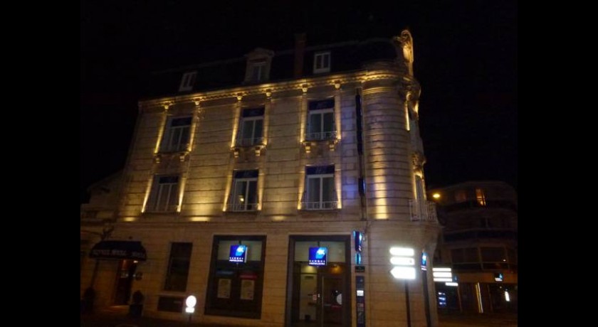 Elysée Hôtel  Châteauroux