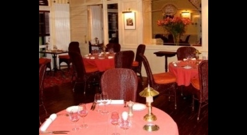 Restaurant Casino Les Pins - Le Cotton Pub Les Sables-d'olonne
