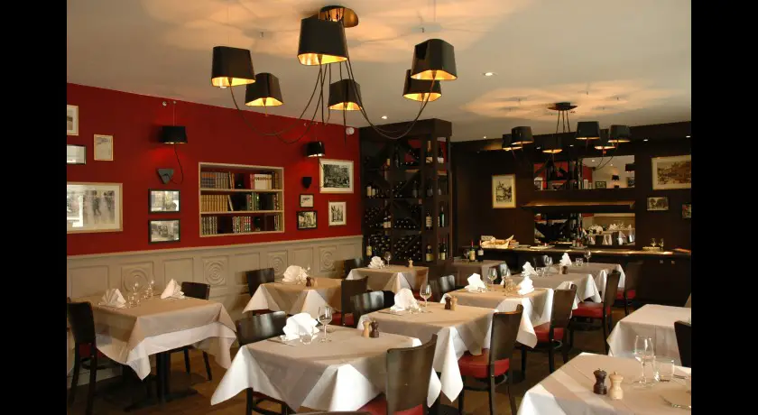 Restaurant À L'image Sainte-anne - Hôtel Kyriad Vannes