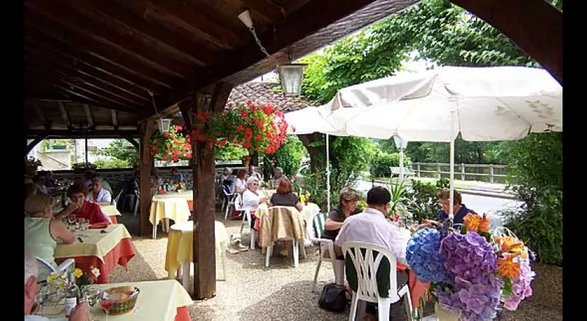 Restaurant Auberge Du Vieux Port Gagnac-sur-cère