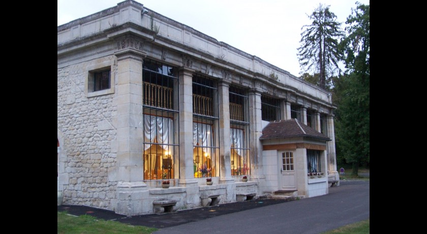 Restaurant L'orangerie D'aramis Pont-sainte-maxence