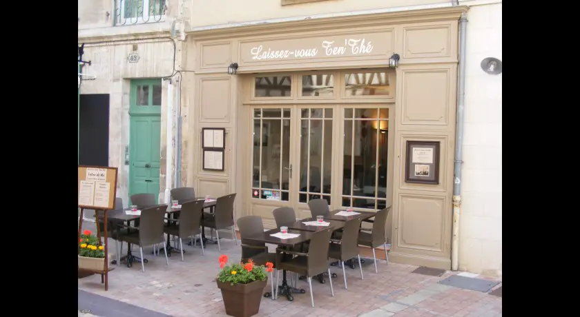 Restaurant Laissez Vous Ten 'the Poitiers