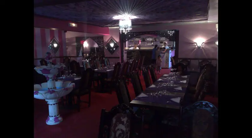 Restaurant Le Taj Mahal Septèmes-les-vallons
