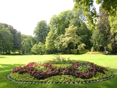 JARDIN DE LA RHÔNELLE