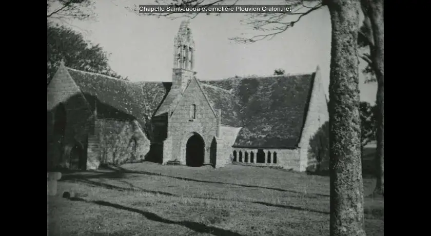 Chapelle Saint-Jaoua et cimetière