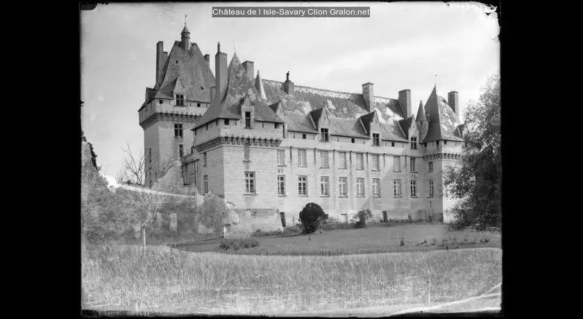 Château de l'Isle-Savary