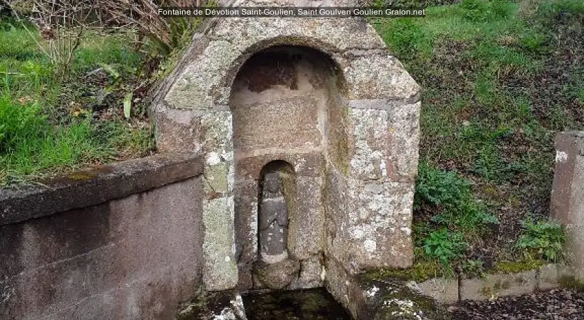 Fontaine de Dévotion Saint-Goulien, Saint Goulven