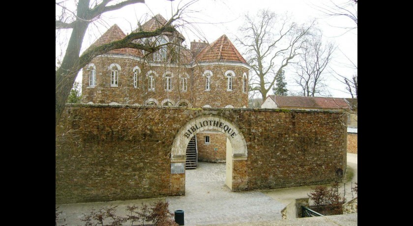 L'ancienne prison, puis bibliothèque municipale de Coulommiers (77)