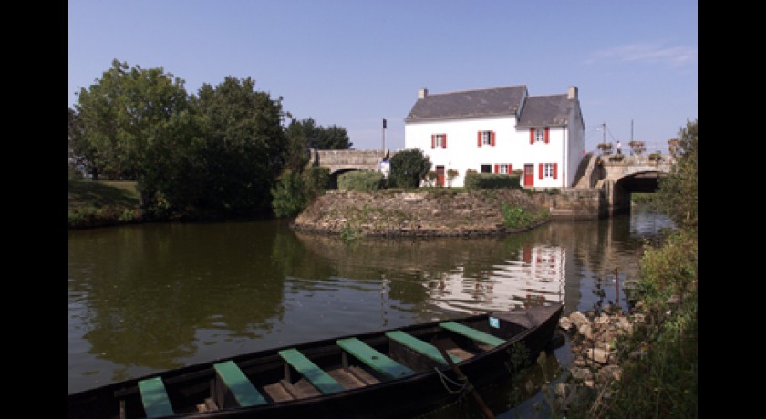 LA MAISON DE L'ECLUSIER