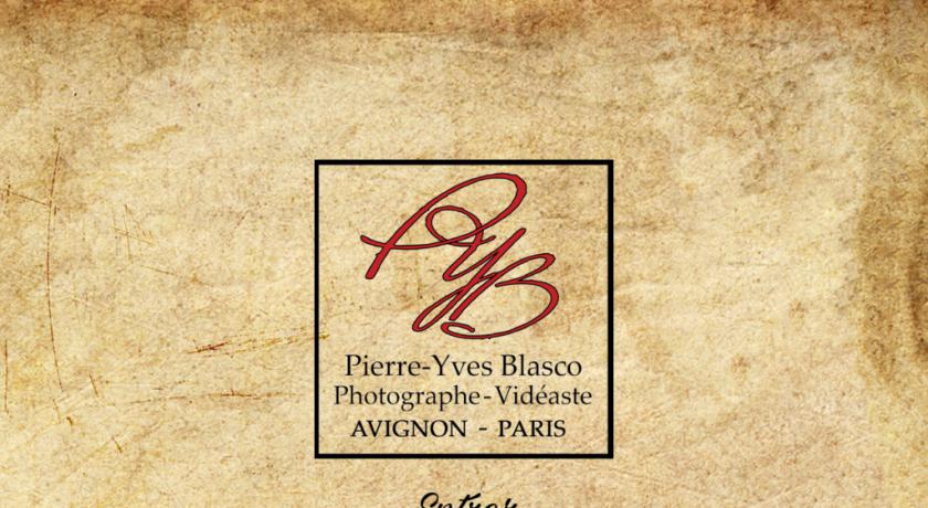 Photographe Vidéaste dans le Vaucluse (84) Photographe Vidéaste dans le Vaucluse (84)