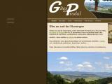 Gîtes avec piscines pour 6 et 10 personnes en Auvergne