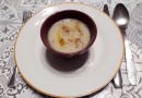 Le velouté de topinambour à l'huile de truffe : une recette de fête