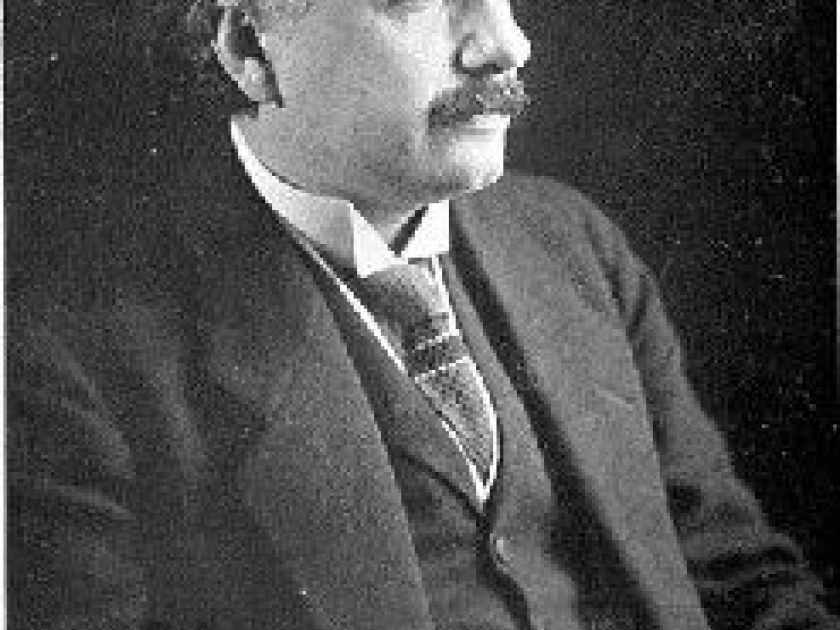 Albert Einstein : biographie et théorie de la relativité Albert Einstein : biographie et théorie de la relativité