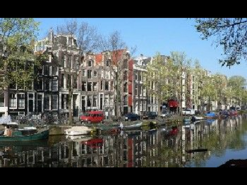 Amsterdam, entre romantisme et modernité Amsterdam, entre romantisme et modernité