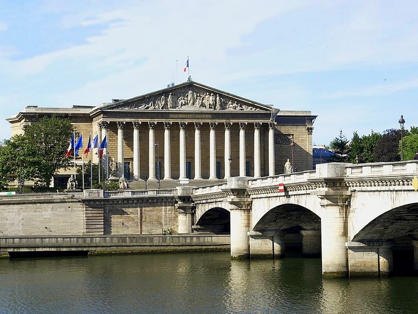 Assemblée nationale : à quoi sert un député ? Assemblée nationale : à quoi sert un député ?