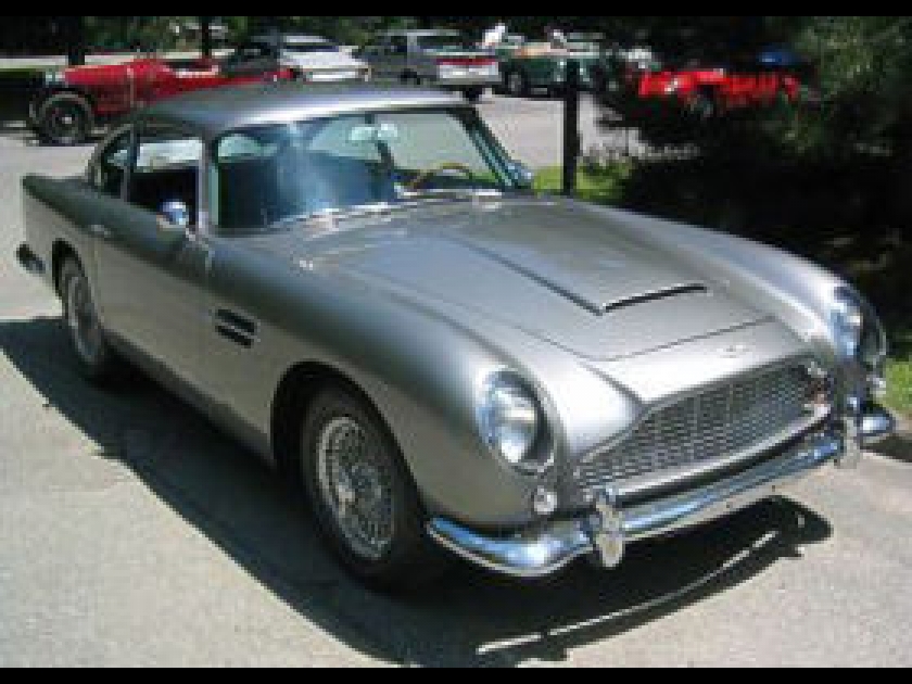 Aston Martin Aston Martin