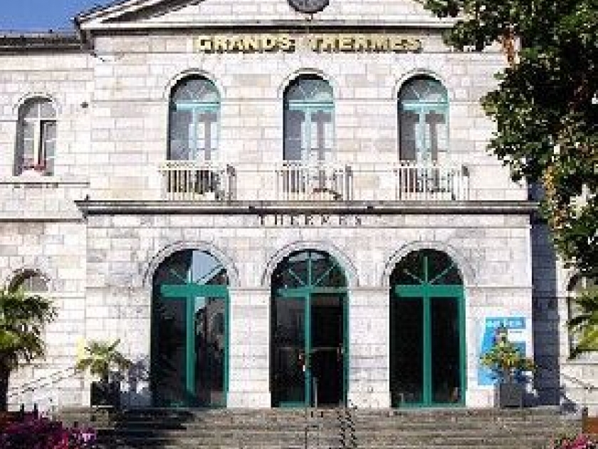 Bagnères-de-Bigorre : une ville thermale des Pyrénées Bagnères-de-Bigorre : une ville thermale des Pyrénées