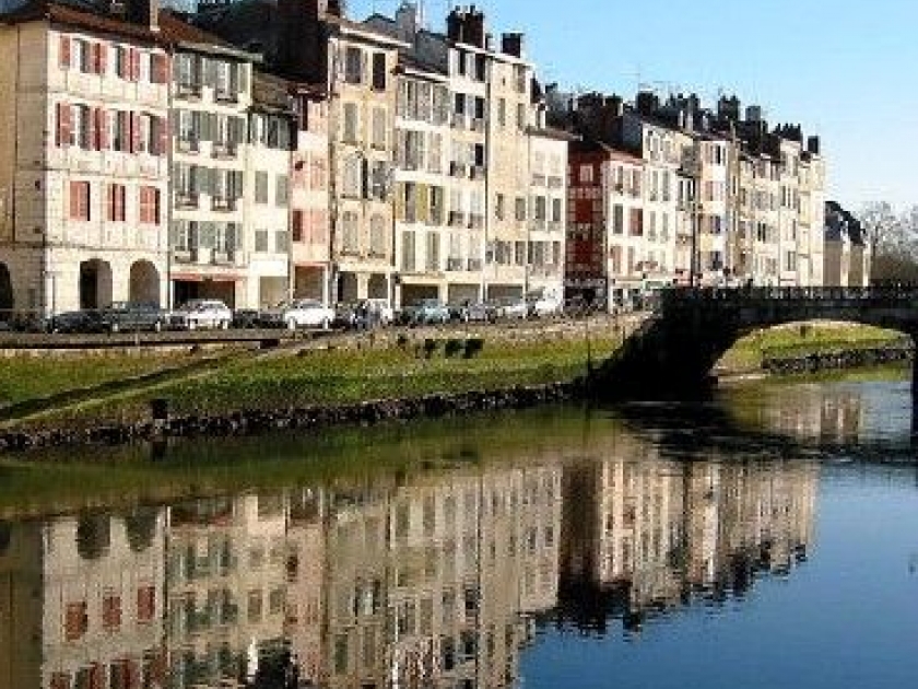 Bayonne : une ville aux multiples attraits Bayonne : une ville aux multiples attraits