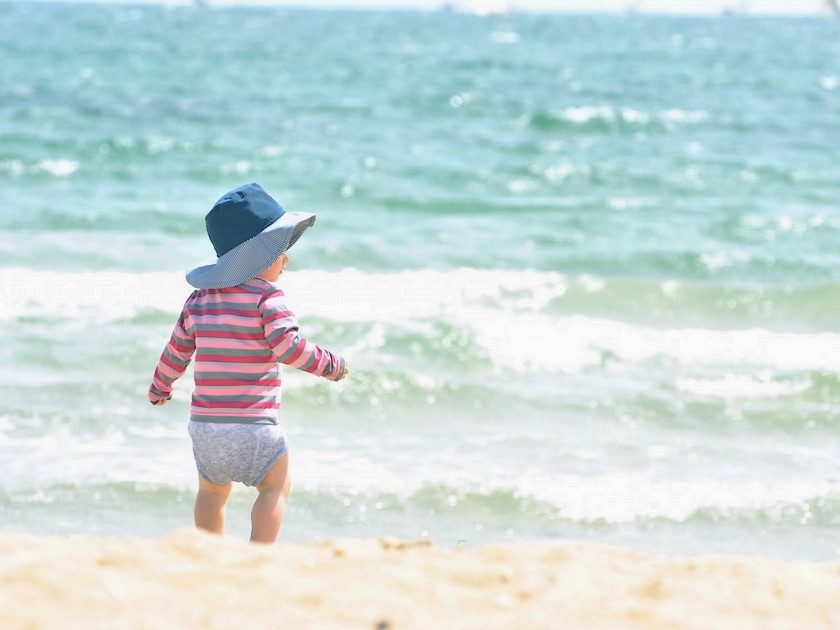 Bébé et soleil : avez-vous les bons réflexes ? Bébé et soleil : avez-vous les bons réflexes ?