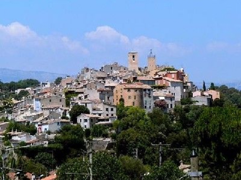 Biot, capitale azuréenne de la verrerie artisanale Biot, capitale azuréenne de la verrerie artisanale