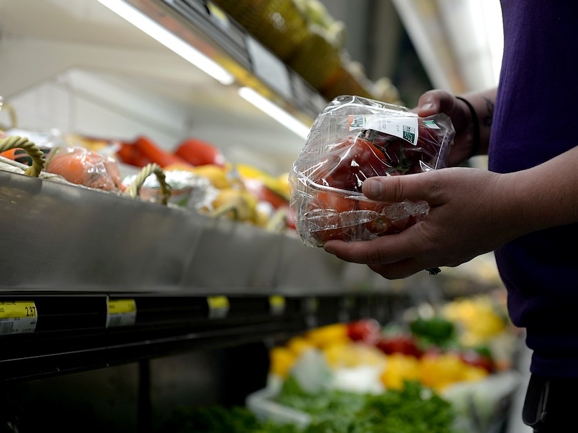 Cancer : manger bio réduirait les risques Cancer : manger bio réduirait les risques