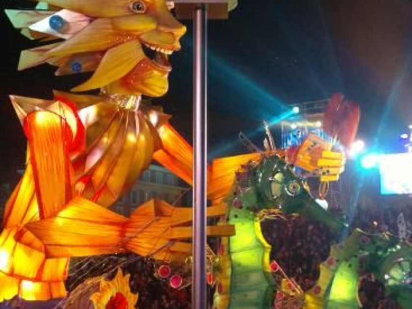 Carnaval de Nice : Quand le roi entre en scène Carnaval de Nice : Quand le roi entre en scène