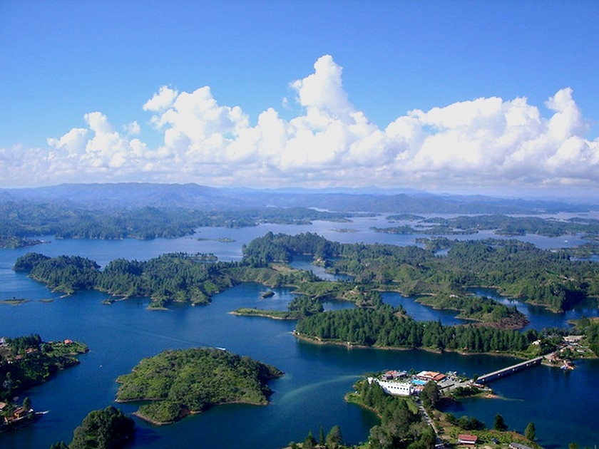 Colombie : 3 bonnes raisons de visiter Guatapé Colombie : 3 bonnes raisons de visiter Guatapé