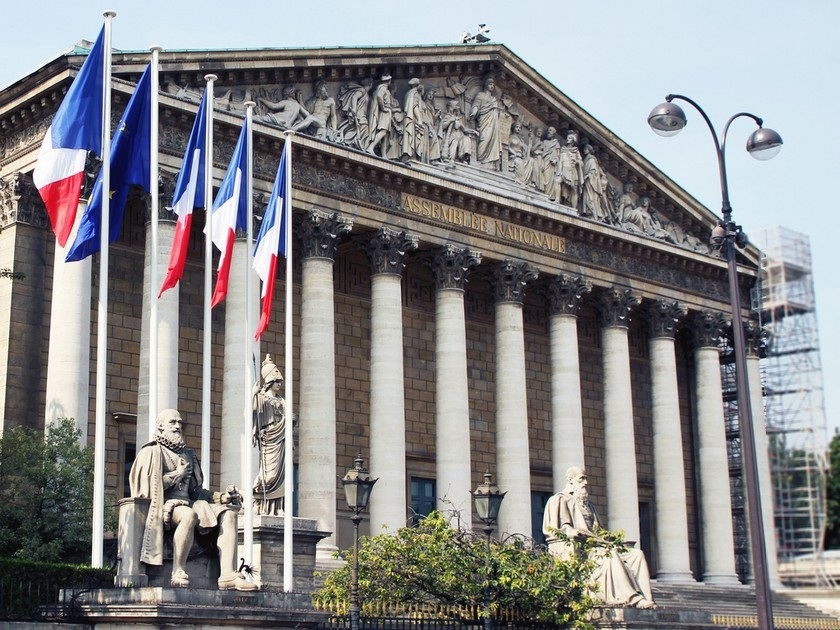 Comprendre la commission d'enquête parlementaire en 5 questions Comprendre la commission d'enquête parlementaire en 5 questions