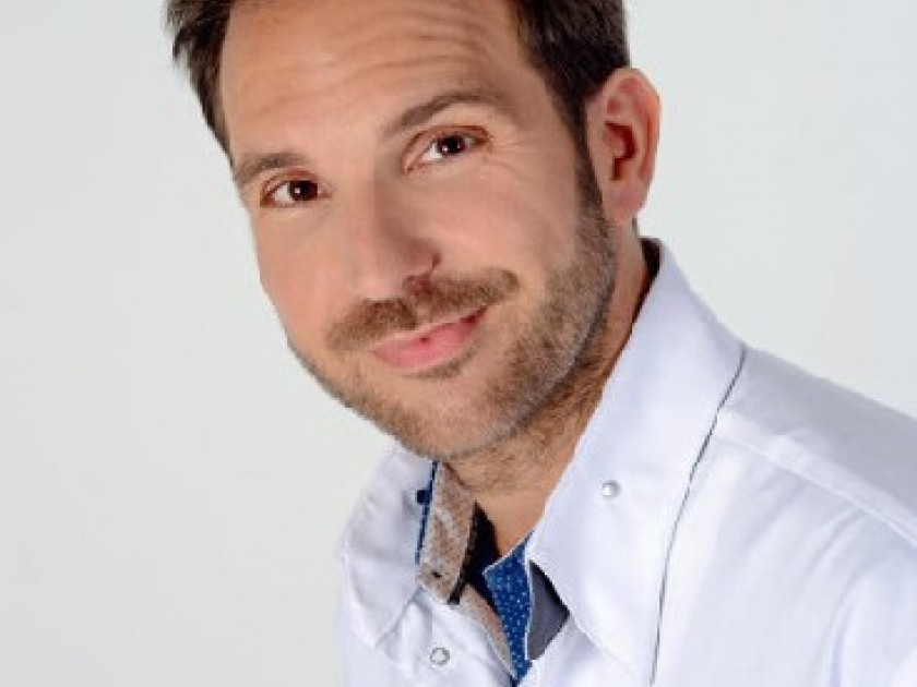 Dans la peau d'un chef : Christophe Michalak joue les coachs sur France 2 Dans la peau d'un chef : Christophe Michalak joue les coachs sur France 2