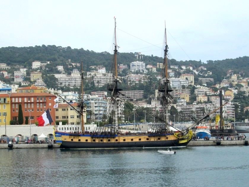 Découverte : 10 anecdotes à propos de l'Hermione Découverte : 10 anecdotes à propos de l'Hermione