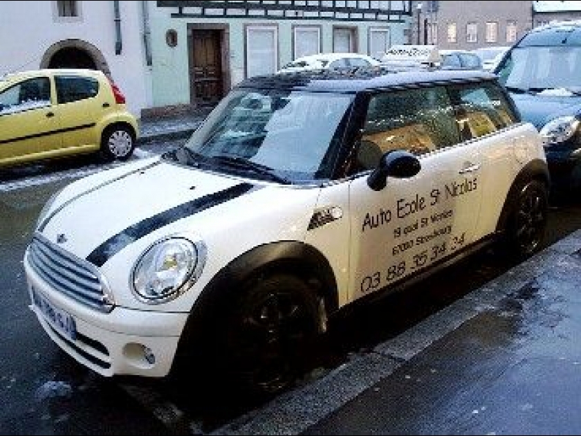 Devenir moniteur d'auto-école : quelle formation ? Devenir moniteur d'auto-école : quelle formation ?