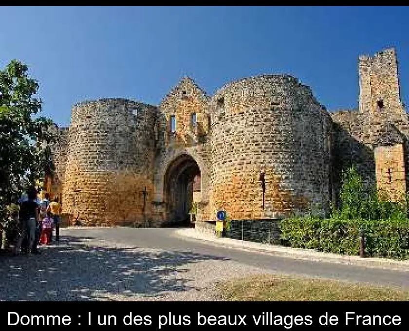Domme : l'un des plus beaux villages de France